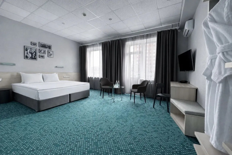 Фотография номера гостиницы Маринс Парк Отель Ростов