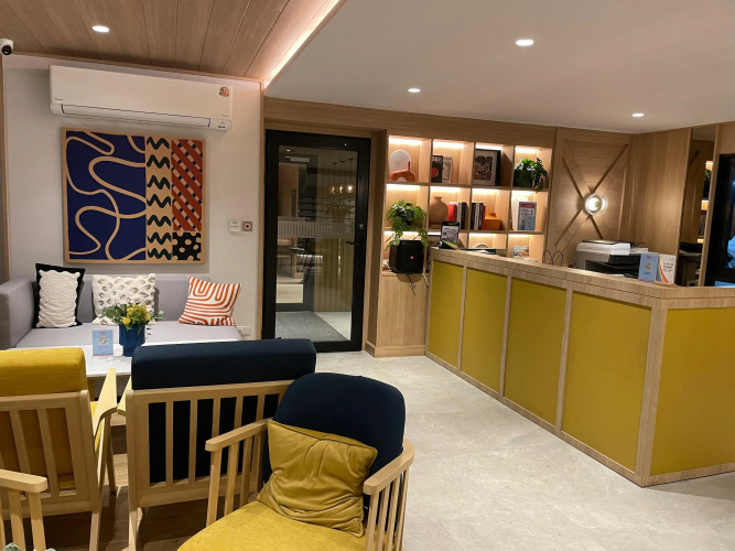 Vay Pothisan II Apartment
