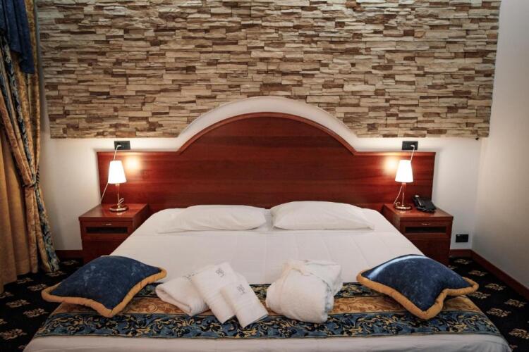 Фотография номера гостиницы Ривер Палас