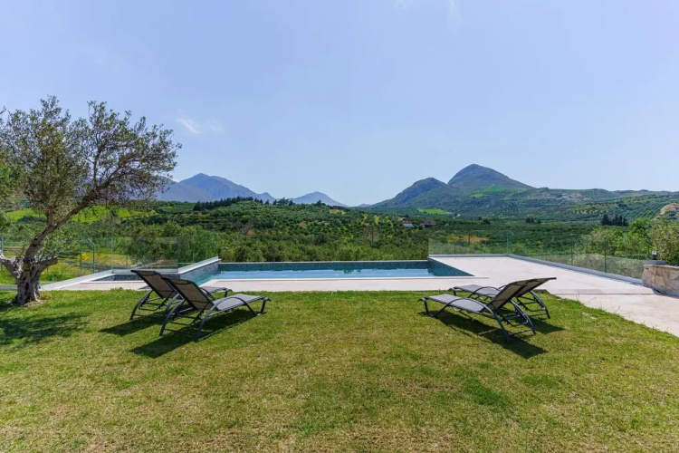 Allcretevillas Villa