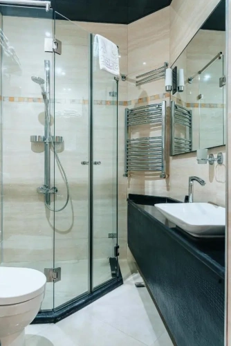 Quadruple Family Suite