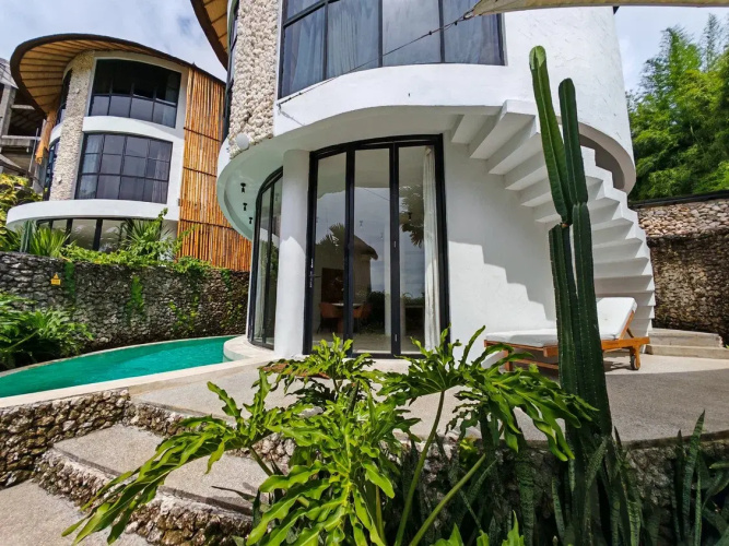 Hillstone Luxury Village Bed&Breakfast