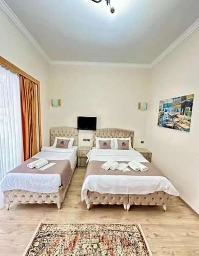 Standard Triple room with balcony