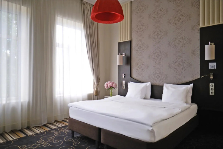 Двухместный номер Classic двуспальная кровать