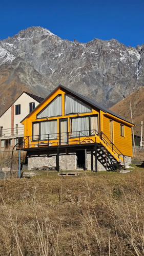 Mood villa kazbegi with tube Chalet