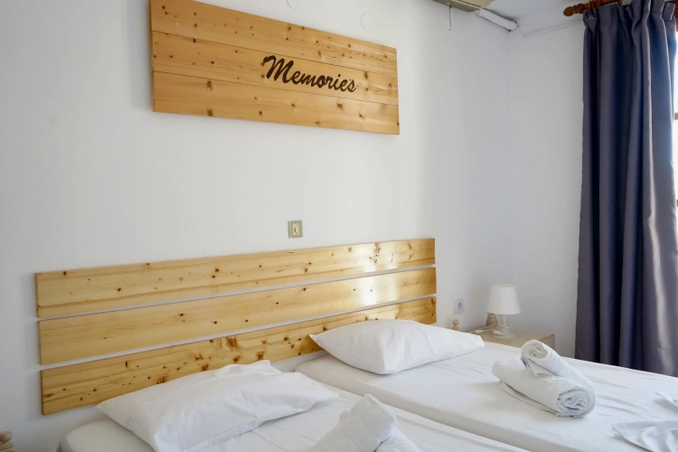 Standard Twin room with balcony
