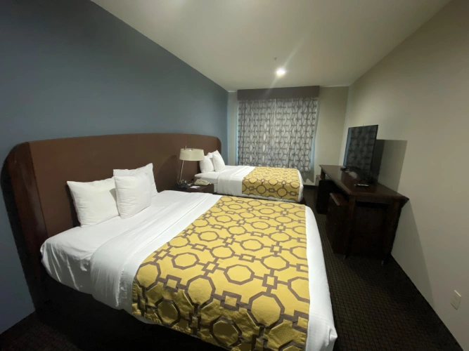 Deluxe Quadruple room