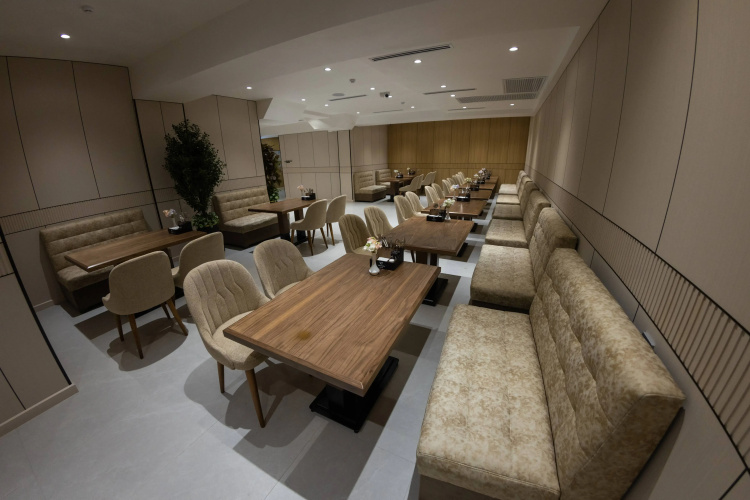 Velnora Hotel