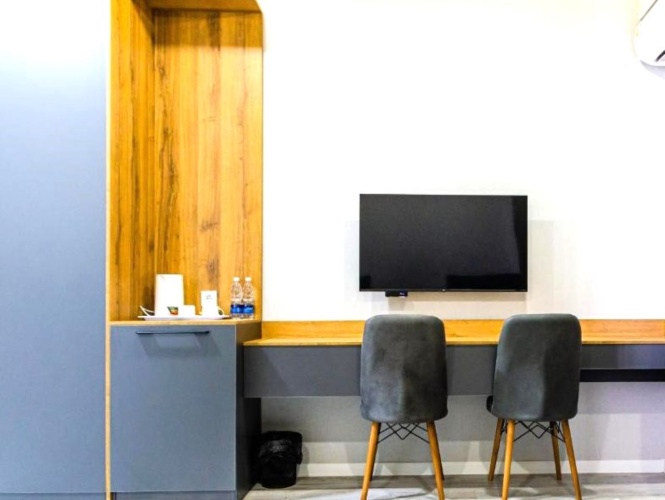 Standard Twin room with city view
