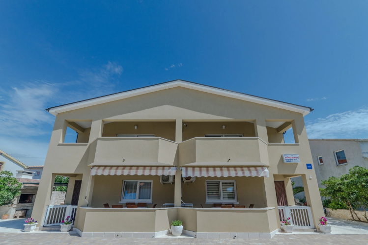 Apartments Jakovljević