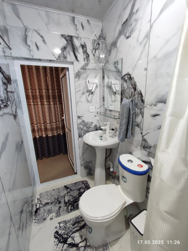 Oybek Guest House