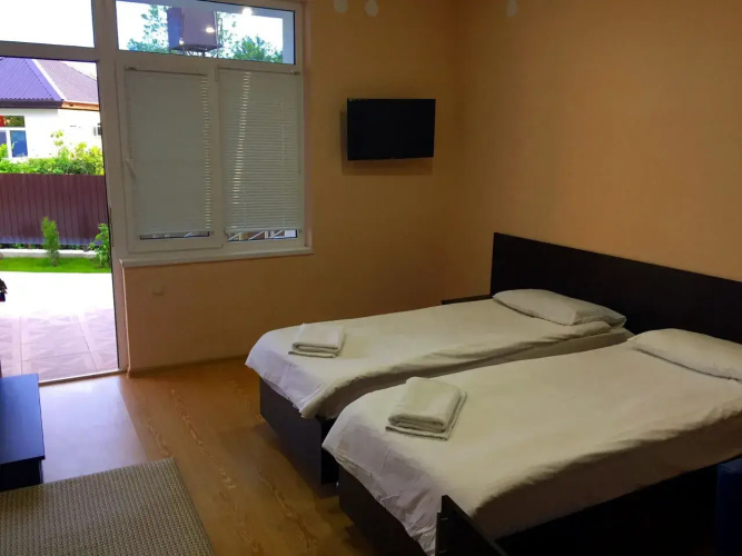 Viktoriya Guest House