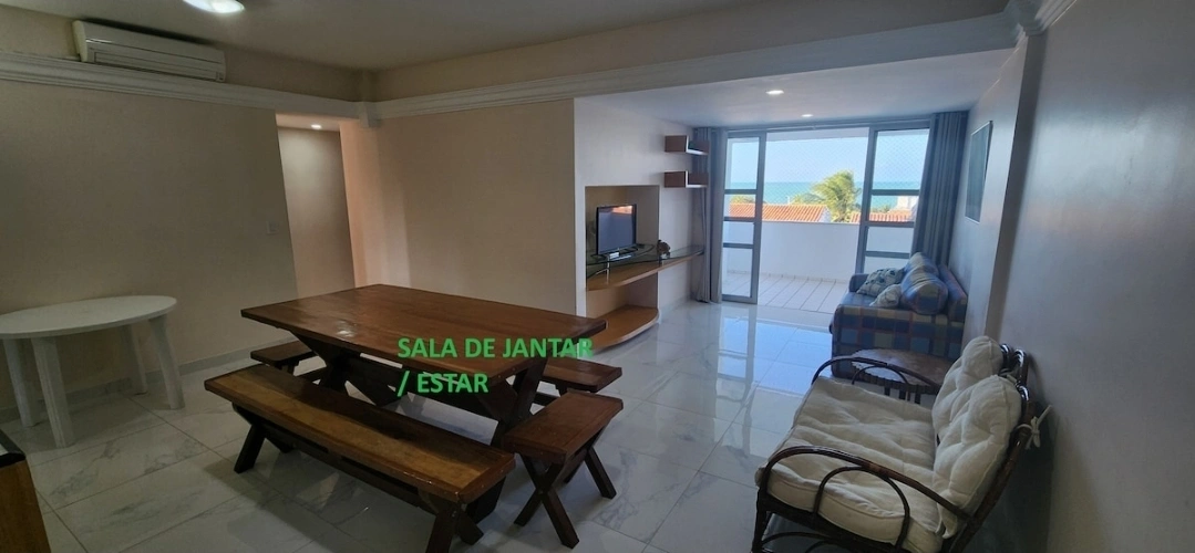 3 Bedrooms Apartment