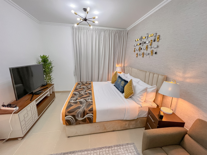 1 Bedroom Triple Apartment with view