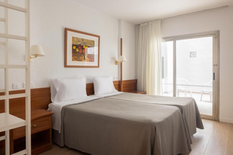 Standard Single room with balcony