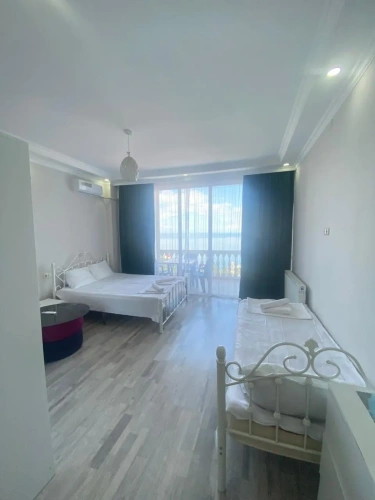 3 Bedrooms Apartment with balcony and with sea view