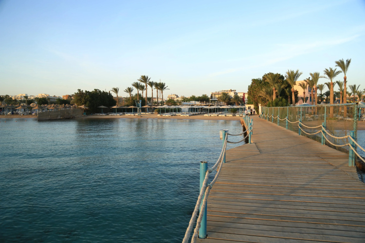 Minamark Beach Resort & Spa