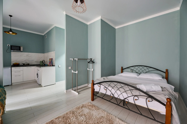 Uyutnye v Tsentre Goroda Flat
