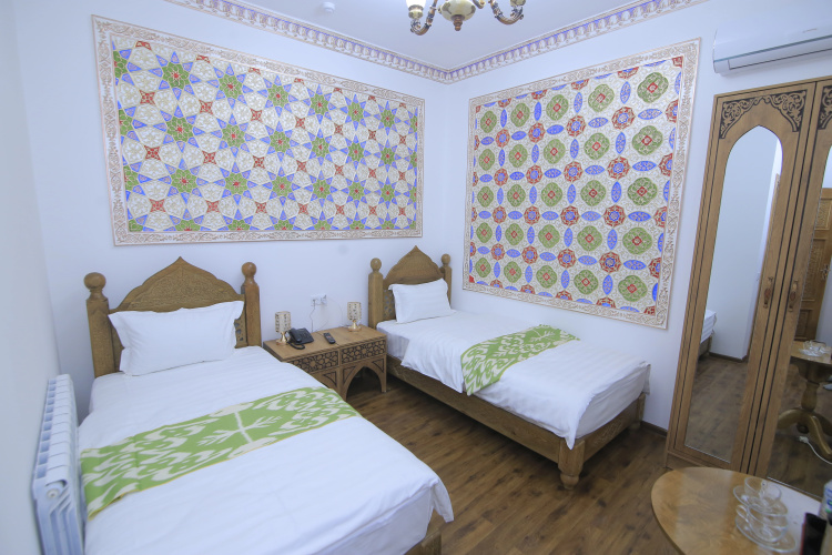 Xadijam Hotel