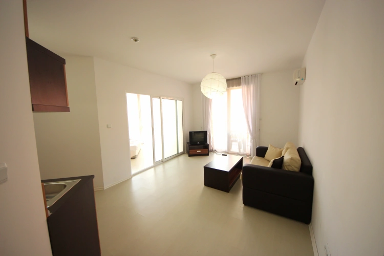 1 Bedroom Quadruple Apartment with balcony