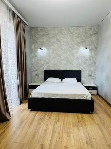 V Tsentre Goroda Gagra Abazgaa 55/4 Flat