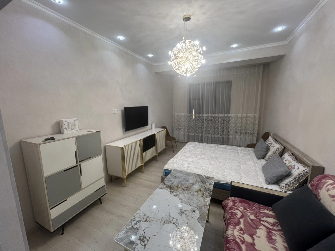 Novaya V Tsentre Goroda Flat