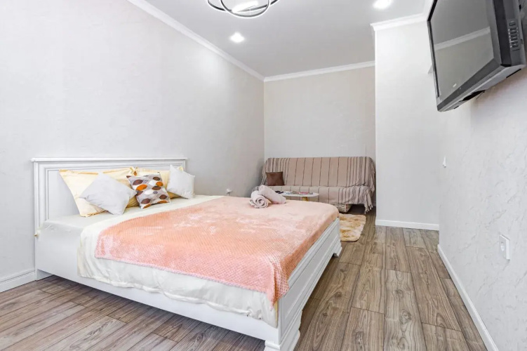 Nezhny Persik Flat