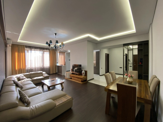 Фотография номера квартиры Квартира 4-комн. на Северном проспекте, TT666