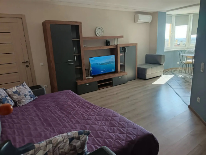 V Novom ZHK V Tsentre Bresta Flat