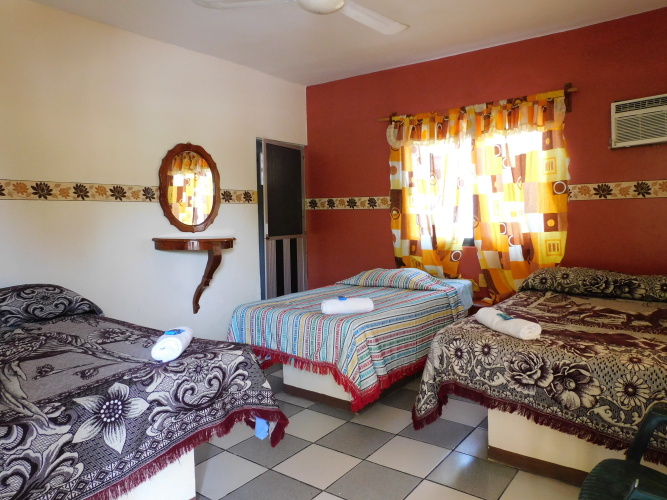 Deluxe Triple room with view