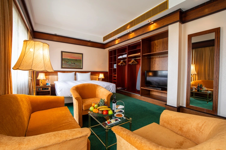 Presidential Double Junior Suite