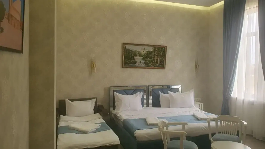 Deluxe Triple room