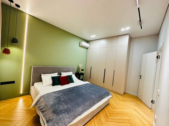 Фотография номера квартиры Апартаменты Двухкомнатная квартира в районе Меги на Розыбакиева