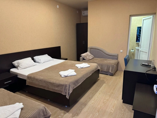 1 Bedroom Comfort Quadruple room with balcony and with view