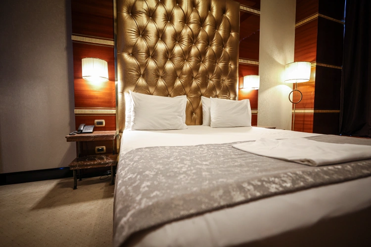 Quintuple Suite with balcony