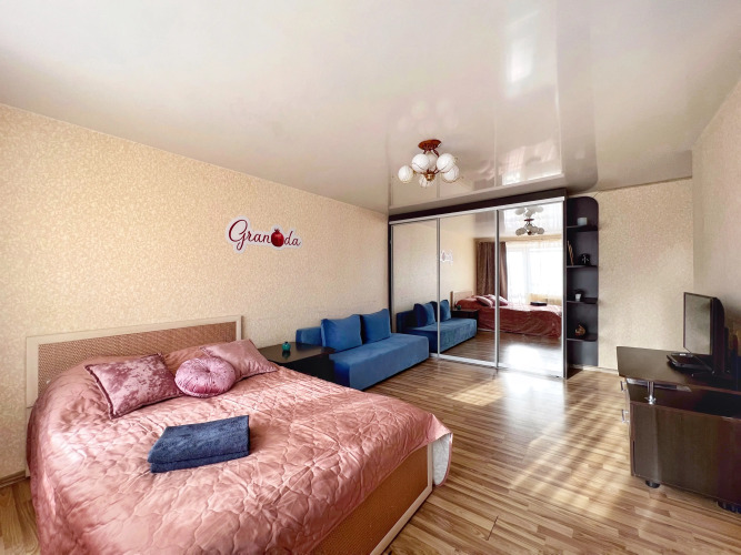 Фотография номера квартиры Апартаменты Granada Студия в Самом Центре Города Рядом с Набережной