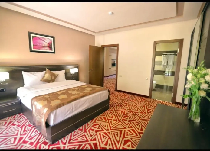 Quadruple Suite