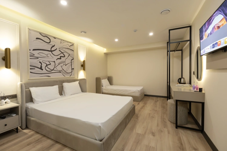 Economy Triple room