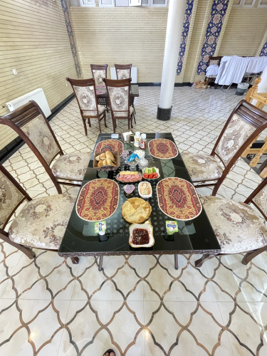 Aziza Guest house