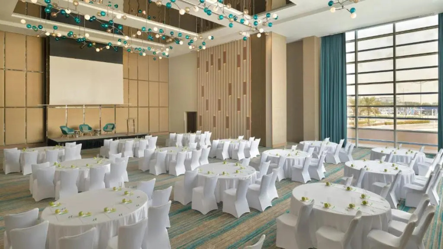 Holiday Inn Dubai Festival City photo 17