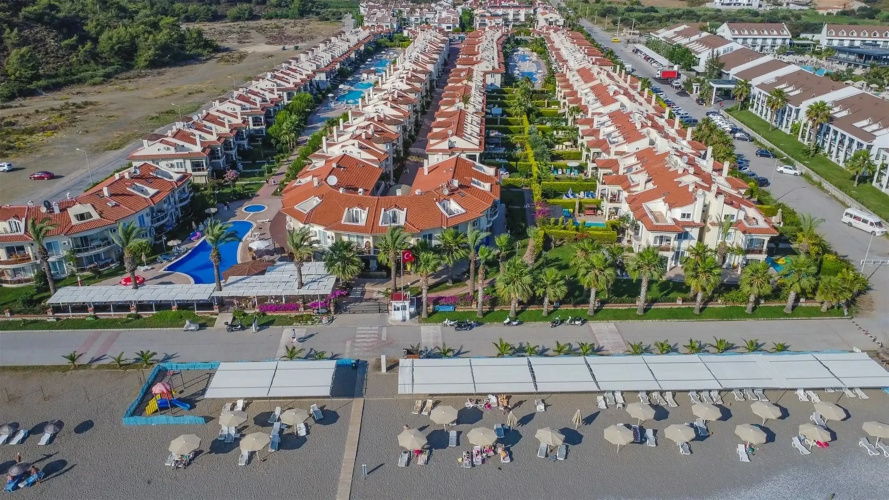 Sunset Beach Club Lebrentals Hotel