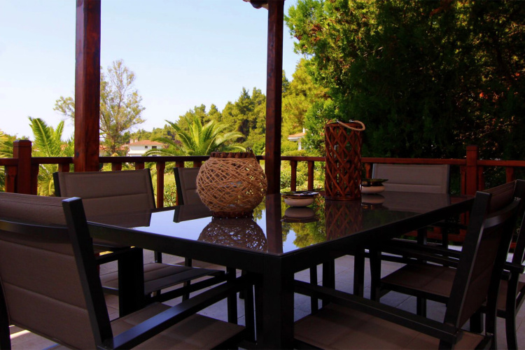 Lorenia Sea Side Elani Villa