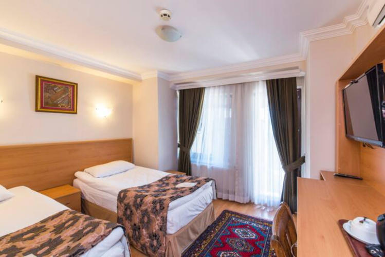 Twin room with sea view