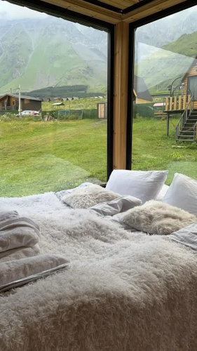 Mood villa kazbegi with jacuzzi Chalet