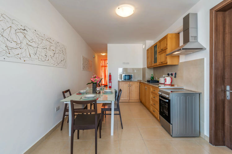 SeaShells Sea View Studio-Penthouse Apartments