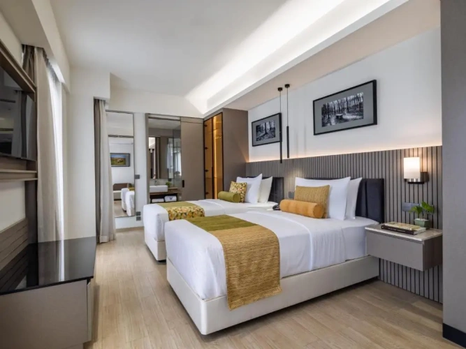 Deluxe Twin room with balcony