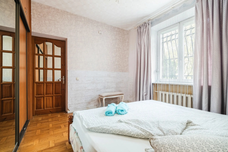 Na Zakharova Apartments