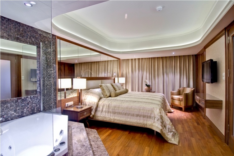 Executive Double Suite with city view