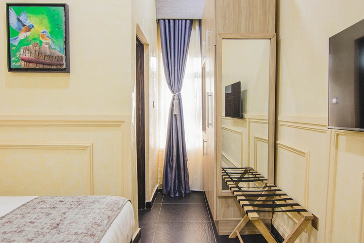 Deluxe room