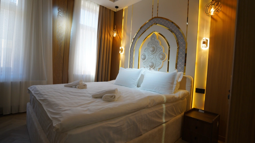 1 Bedroom Standard room with balcony and with city view